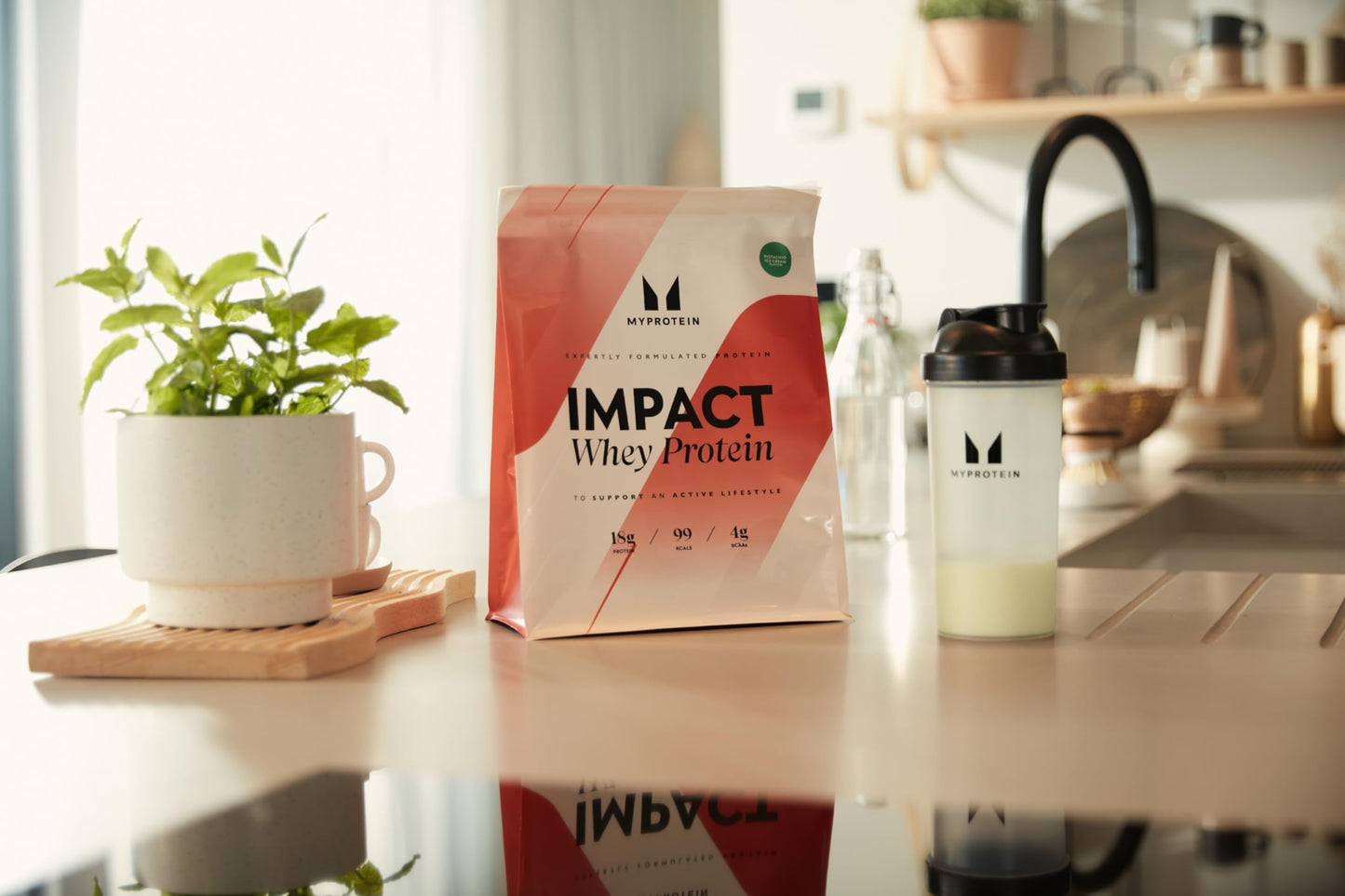 MyProtein Impact Whey Protein - Vanilla 1kg - 40 Servings MyproteinBuy Supplements Australia